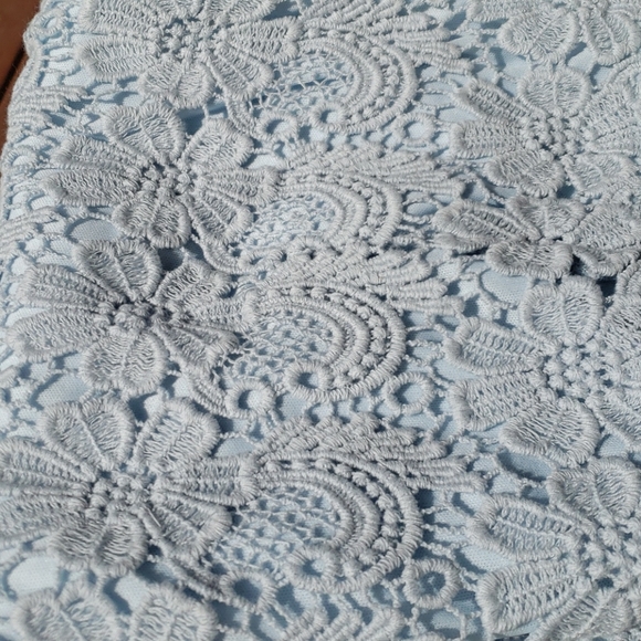 Forever 21 Floral Crochet Skirt - Picture 4 of 4